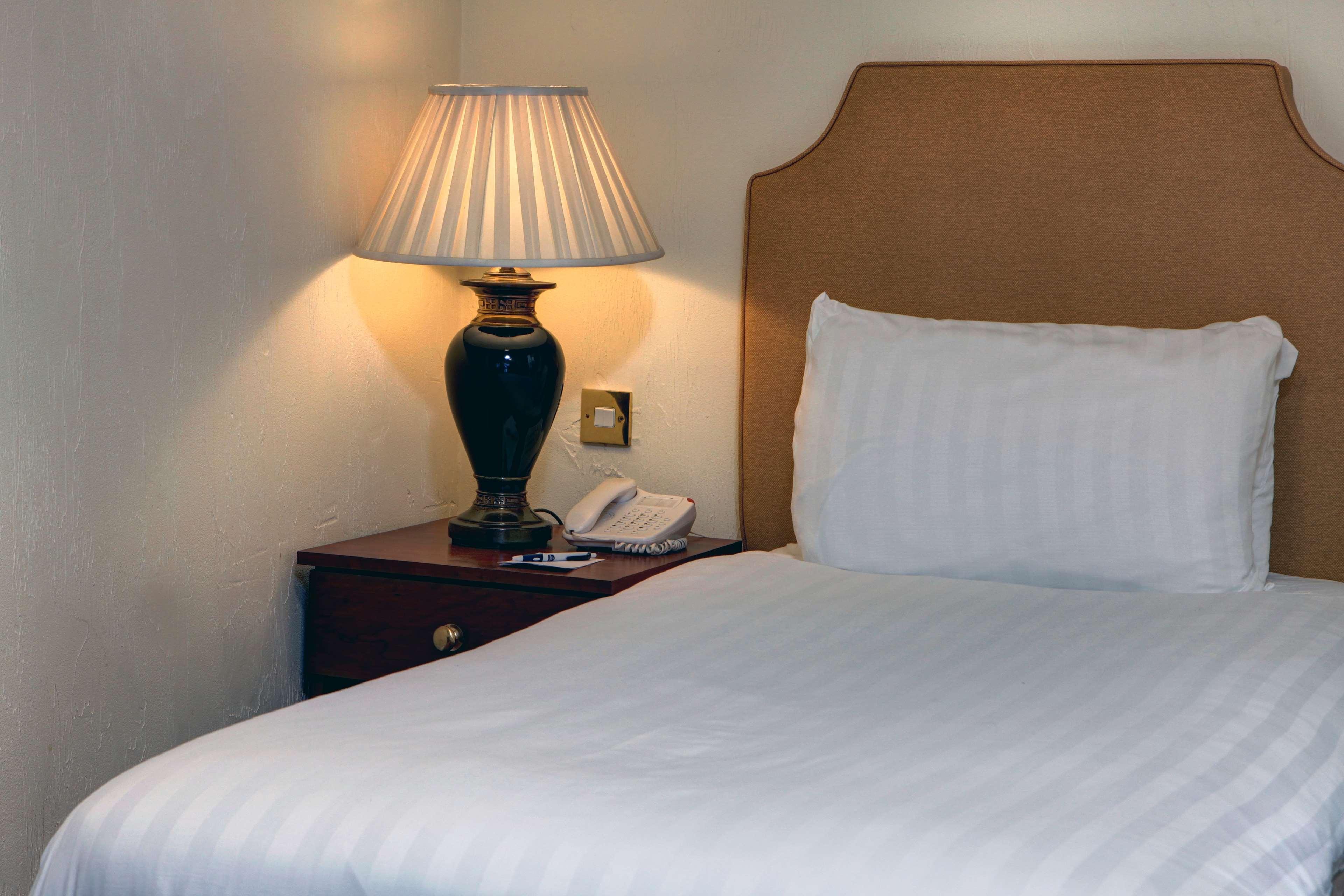 Windmill Village Hotel, Golf Club & Spa, BW Signature Collection Coventry Esterno foto