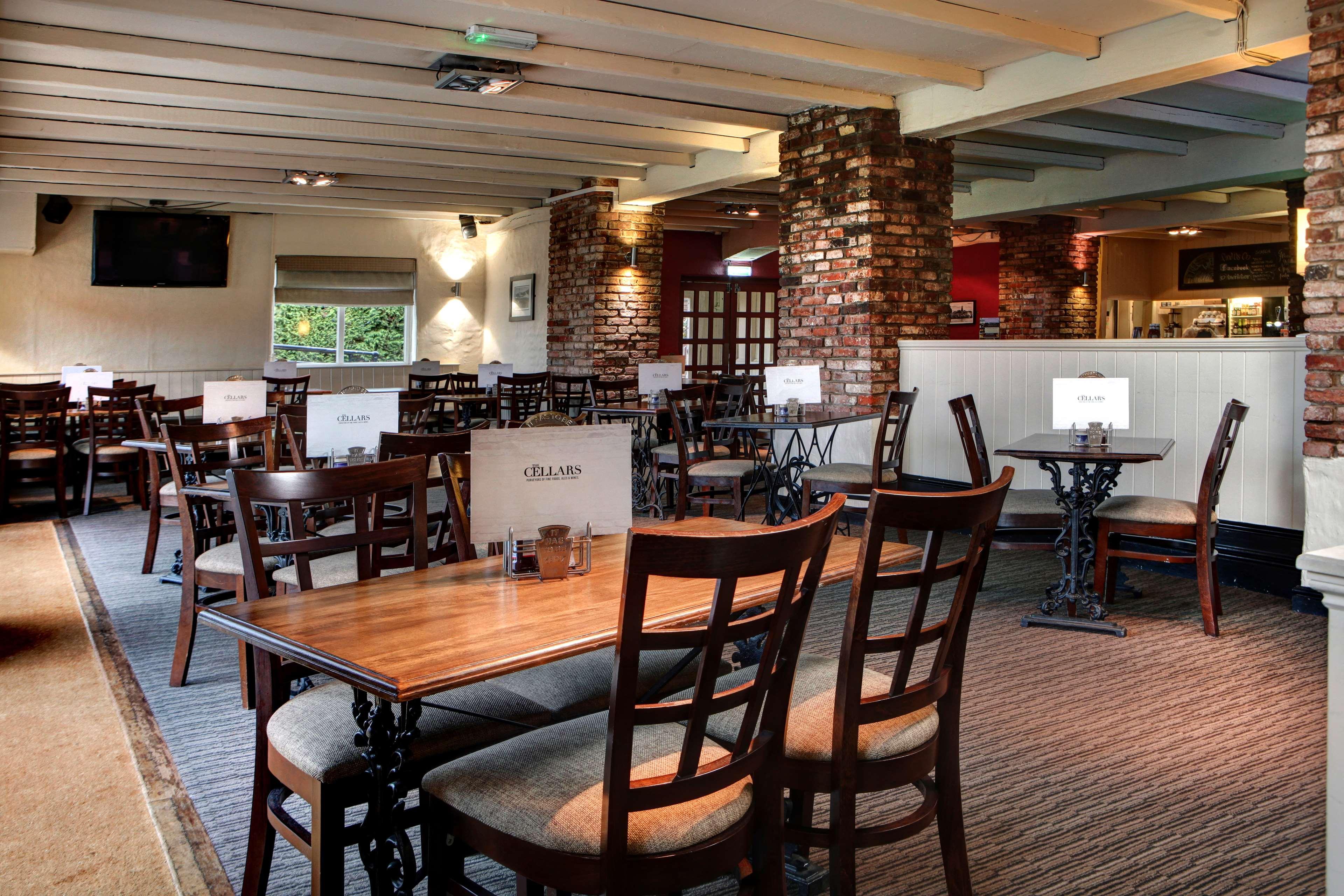 Windmill Village Hotel, Golf Club & Spa, BW Signature Collection Coventry Esterno foto