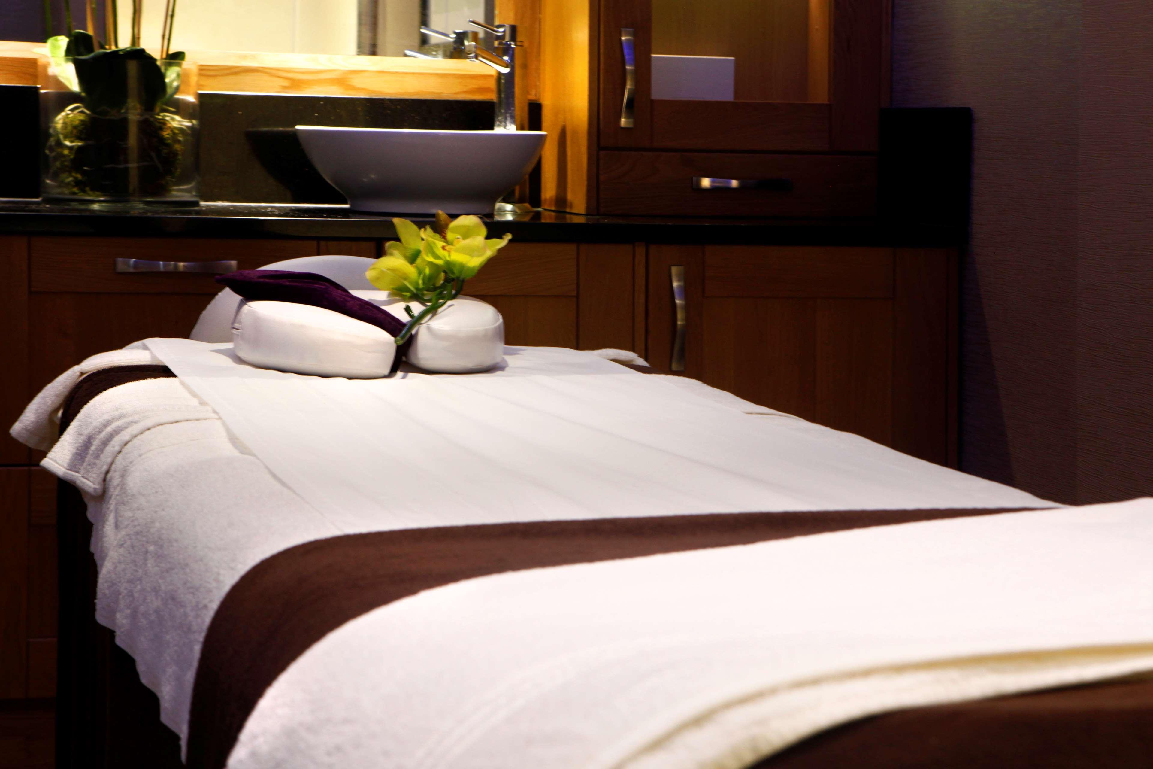 Windmill Village Hotel, Golf Club & Spa, BW Signature Collection Coventry Esterno foto