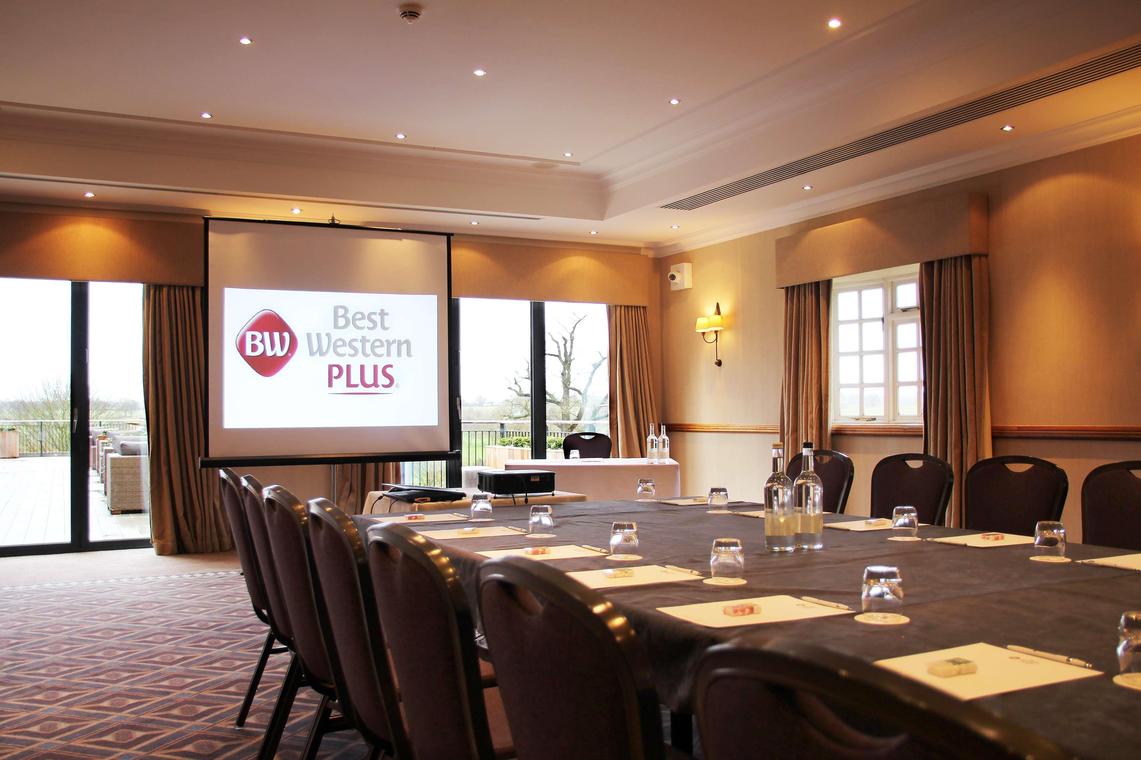 Windmill Village Hotel, Golf Club & Spa, BW Signature Collection Coventry Esterno foto