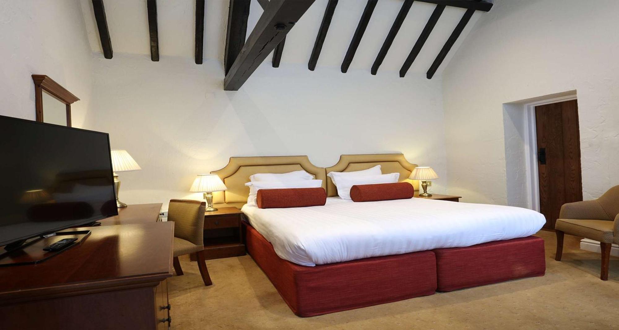 Windmill Village Hotel, Golf Club & Spa, BW Signature Collection Coventry Esterno foto