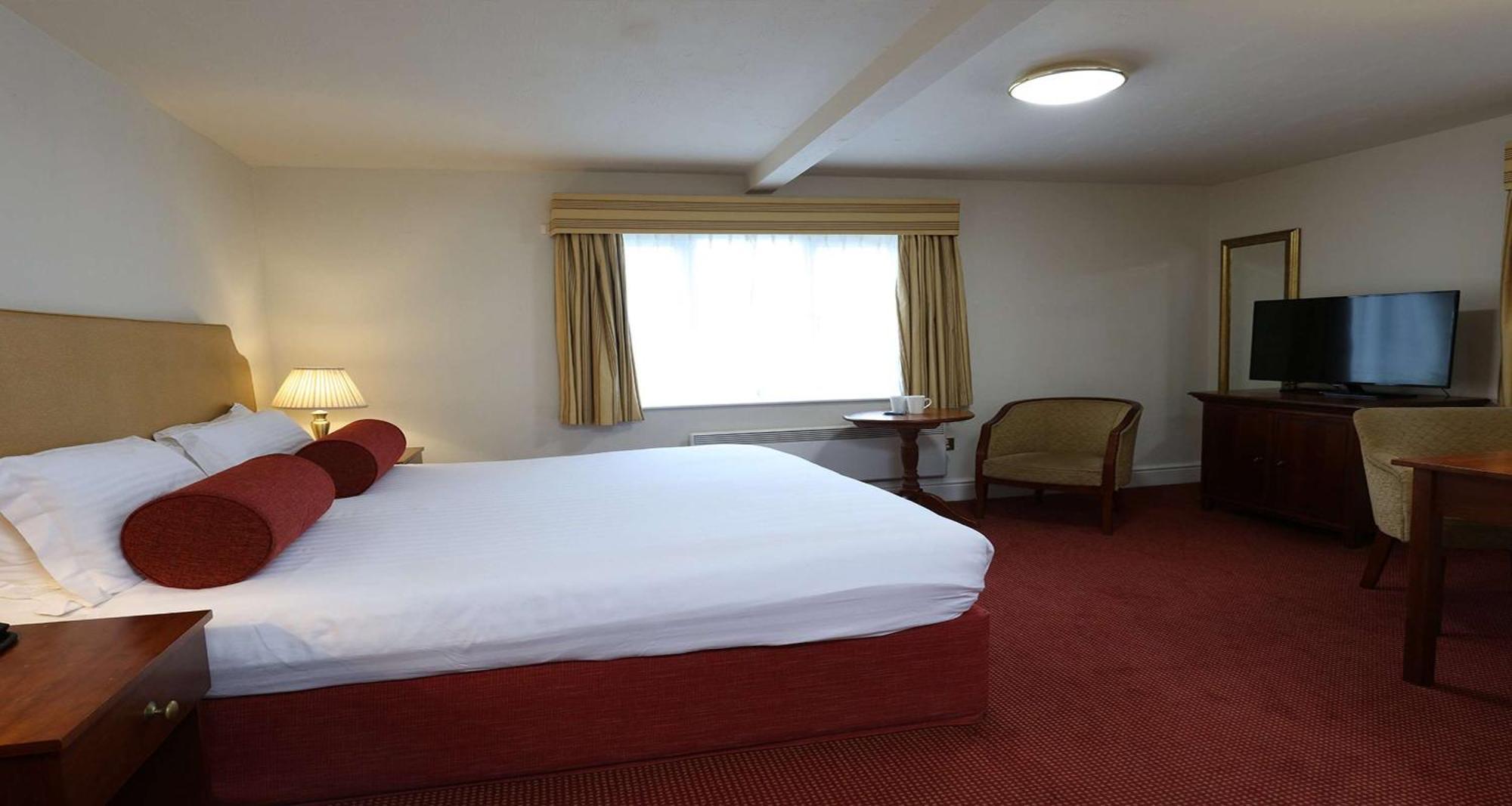 Windmill Village Hotel, Golf Club & Spa, BW Signature Collection Coventry Esterno foto